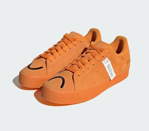 Stan Smith  2
