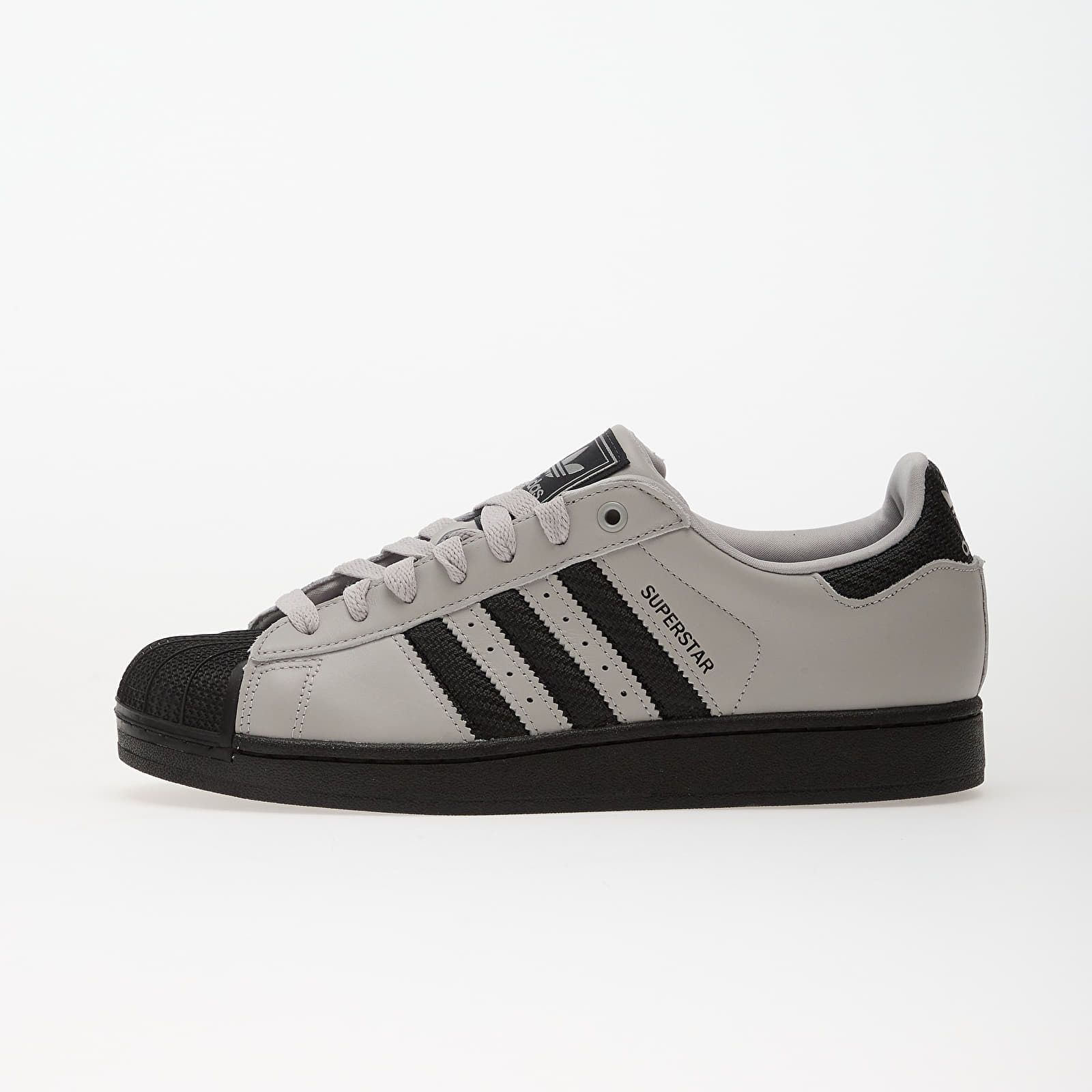 Superstar ADV