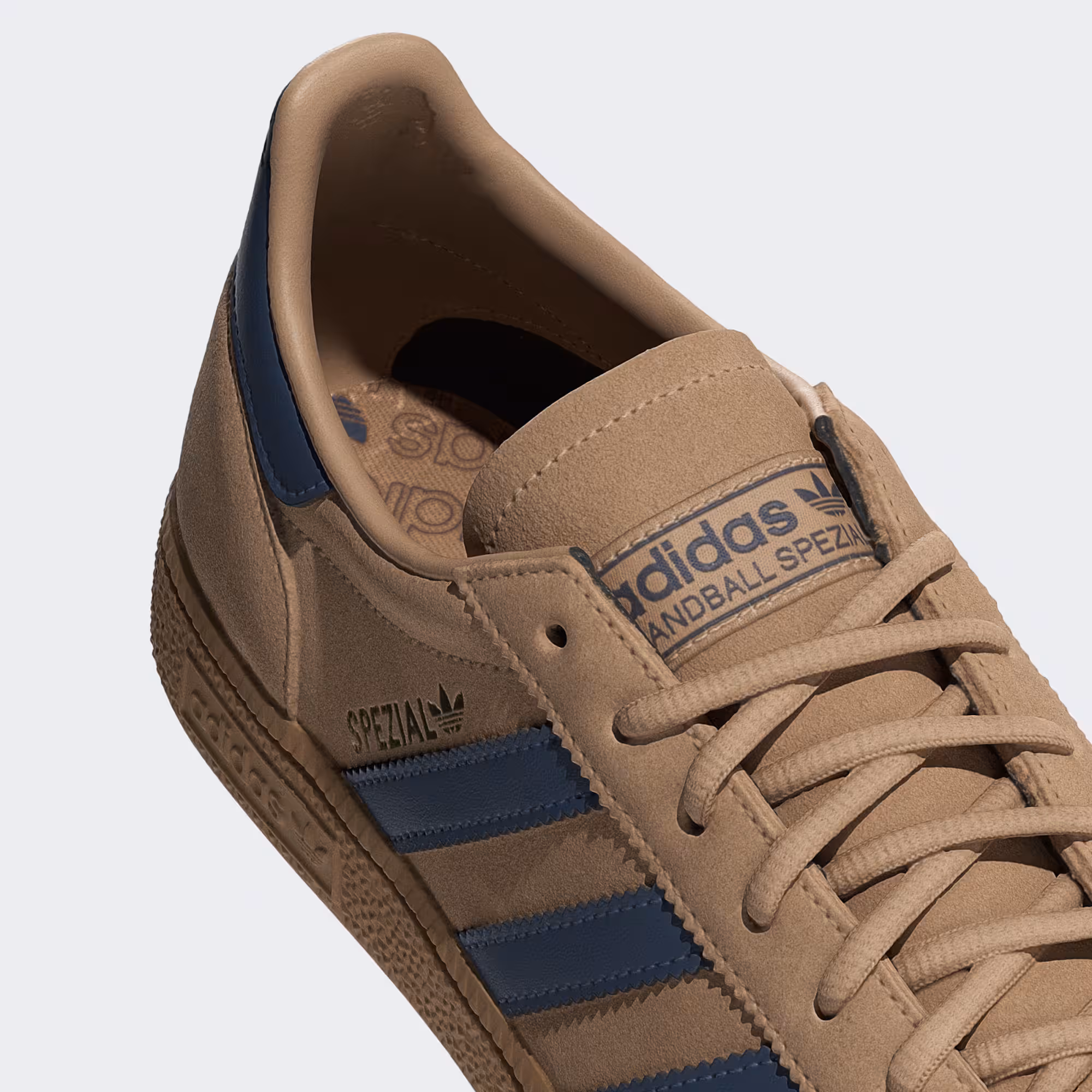 Handball Spezial 4